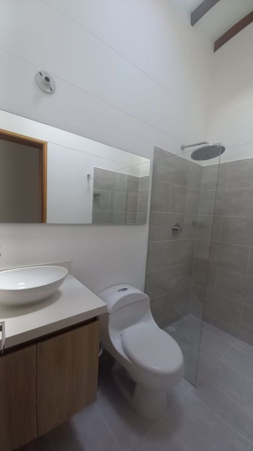 Casa de 3 alcobas en venta en Centro, Rionegro, 136 m² · foto 22 de 24