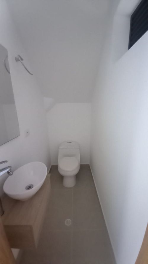 Casa de 3 alcobas en venta en Centro, Rionegro, 136 m² · foto 23 de 24