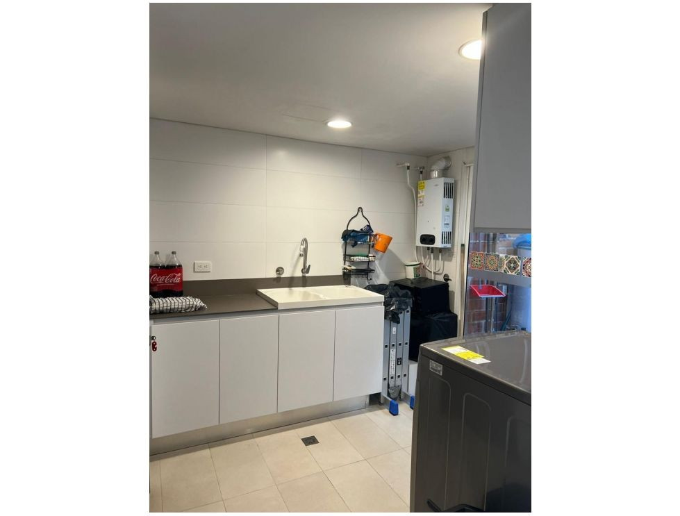 Apartamento en venta en El Poblado, Medellín · foto 10 de 20