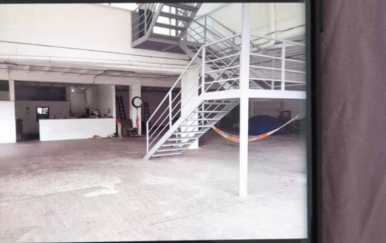 Bodega en venta en Simon Bolivar Sb (Centro), Copacabana, 1000 m² · foto 8 de 10