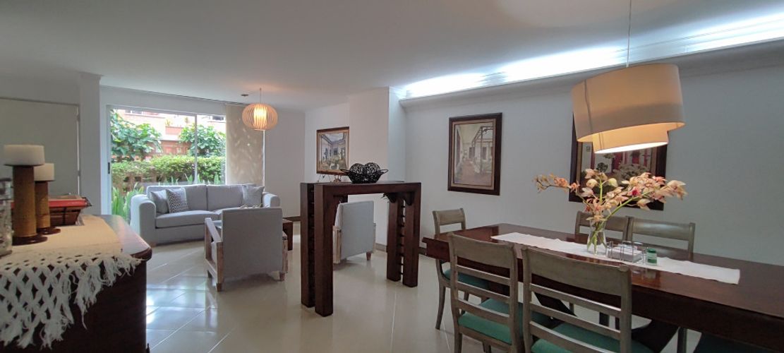 Casa de 4 alcobas en venta en Castropol, Medellín, 200 m² · foto 8 de 24