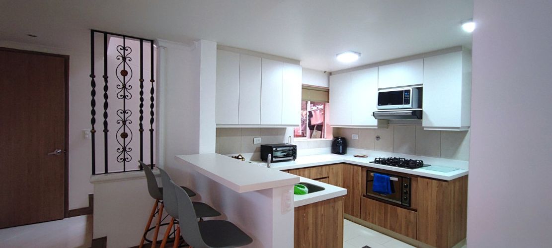 Casa de 4 alcobas en venta en Castropol, Medellín, 200 m² · foto 9 de 24