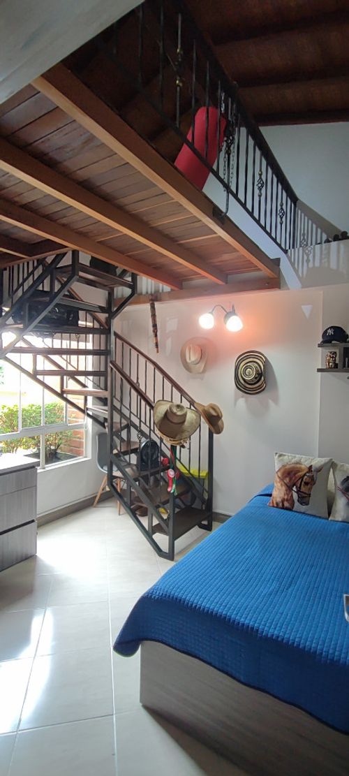 Casa de 4 alcobas en venta en Castropol, Medellín, 200 m² · foto 18 de 24