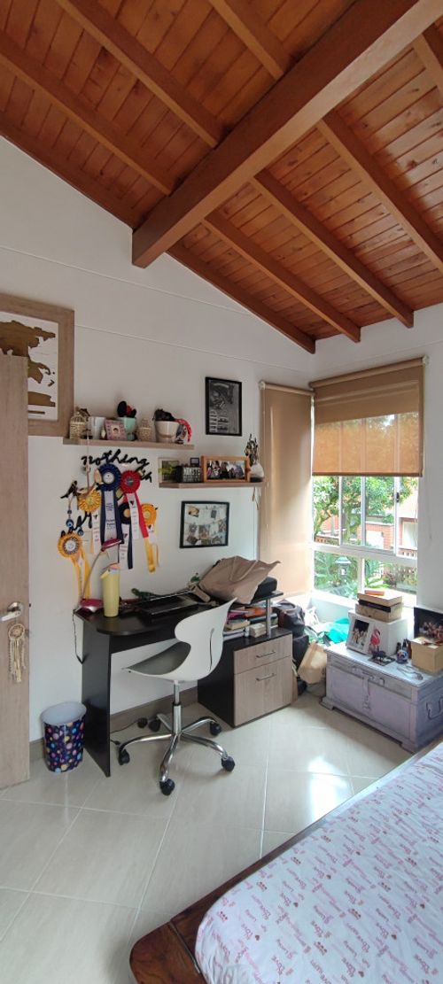 Casa de 4 alcobas en venta en Castropol, Medellín, 200 m² · foto 21 de 24