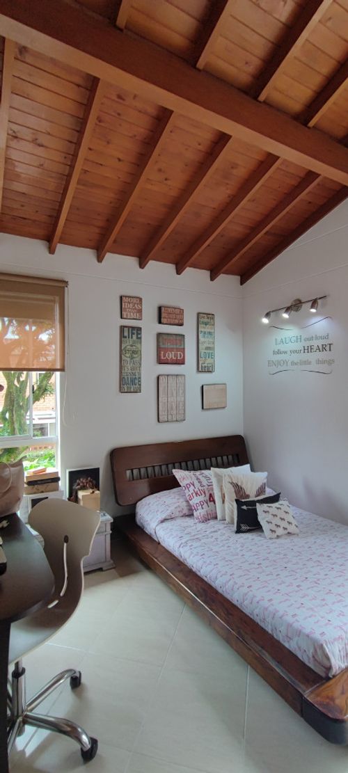 Casa de 4 alcobas en venta en Castropol, Medellín, 200 m² · foto 22 de 24