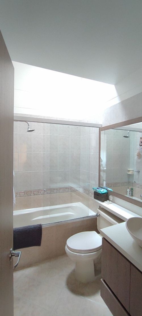 Casa de 4 alcobas en venta en Castropol, Medellín, 200 m² · foto 24 de 24