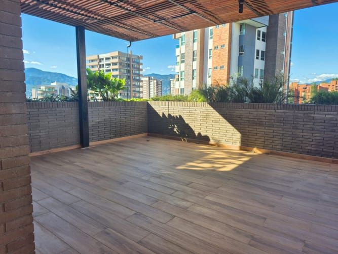 Apartamento de 3 alcobas en venta en Castropol, Medellín, 224 m² · foto 19 de 19