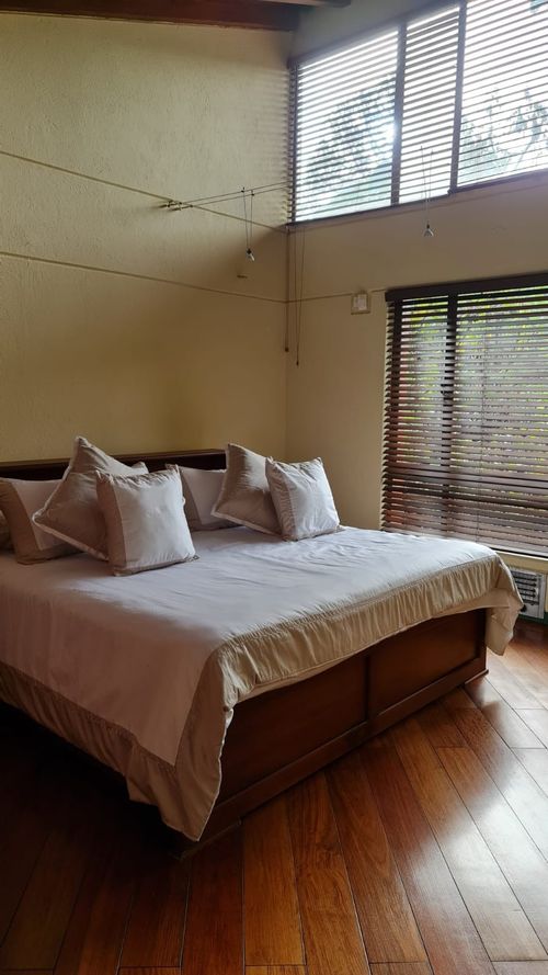 Casa de 5 alcobas en venta en Loma Del Chocho, Envigado, 480 m² · foto 16 de 24