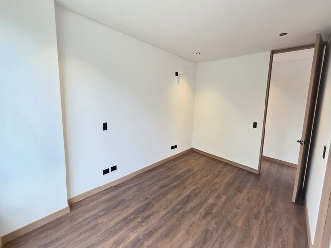 Apartamento en venta en Loma Del Esmeraldal, Envigado · foto 13 de 24