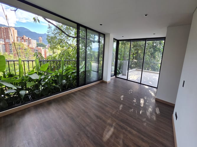 Apartamento en venta en Loma Del Esmeraldal, Envigado · foto 14 de 24