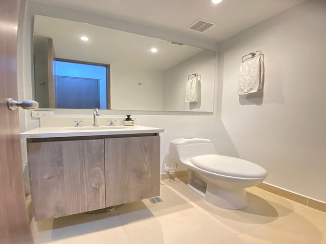 Apartamento de 3 alcobas en venta en Las Lomitas, Sabaneta, 80 m² · foto 4 de 7
