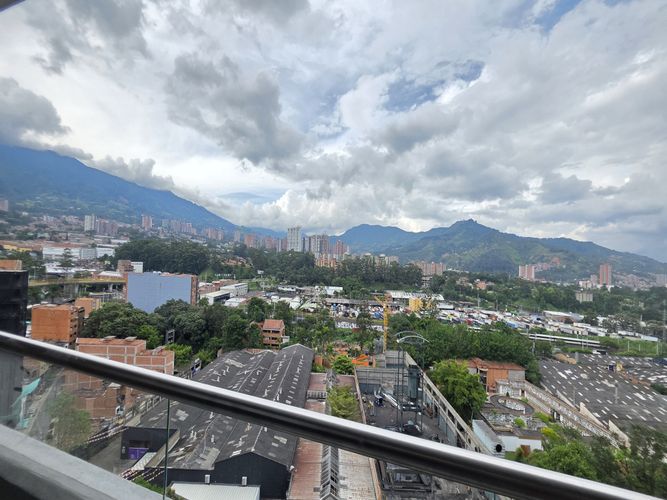 Apartamento de 2 alcobas en venta en Las Lomitas, Sabaneta, 65 m² · foto 5 de 19