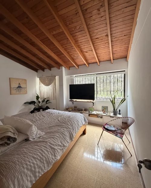Casa de 4 alcobas en venta en Loma Del Chocho, Envigado, 204 m² · foto 18 de 24