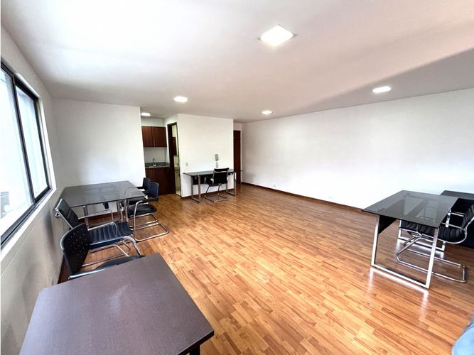 Oficina en arriendo en La Florida, Medellín, 54 m² · foto 2 de 5