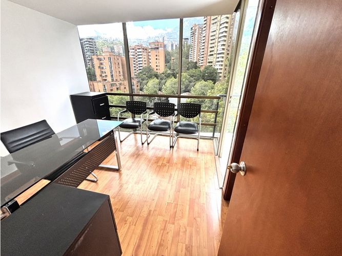Oficina en arriendo en La Florida, Medellín, 54 m² · foto 3 de 5