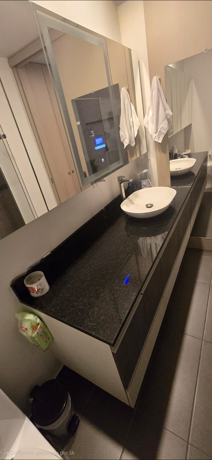 Apartamento en venta en Altos Del Poblado, Medellín · foto 23 de 24