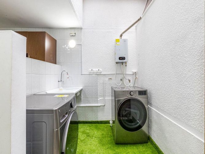 Casa de 5 alcobas en venta en Estadio, Medellín, 197 m² · foto 7 de 24