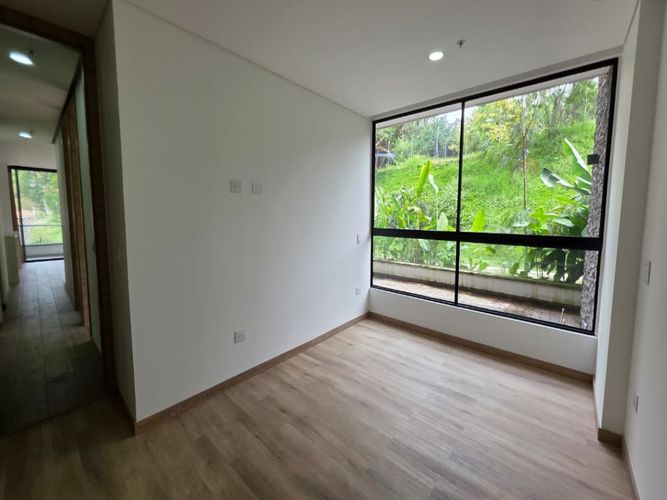 Apartamento de 3 alcobas en venta en Loma Del Escobero, Envigado, 163 m² · foto 14 de 20
