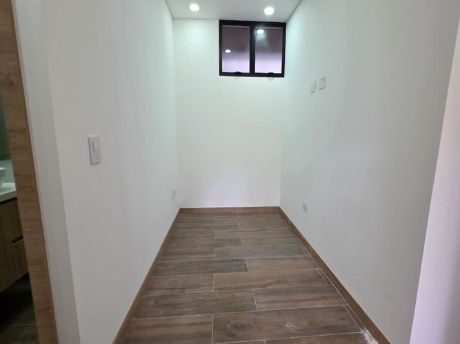 Apartamento de 3 alcobas en venta en Loma Del Escobero, Envigado, 163 m² · foto 16 de 20