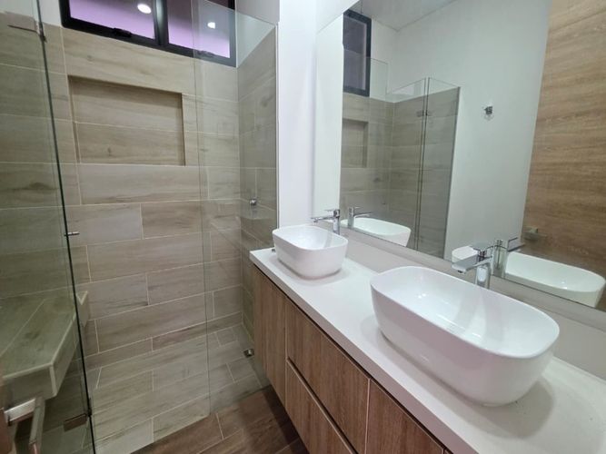 Apartamento de 3 alcobas en venta en Loma Del Escobero, Envigado, 163 m² · foto 18 de 20