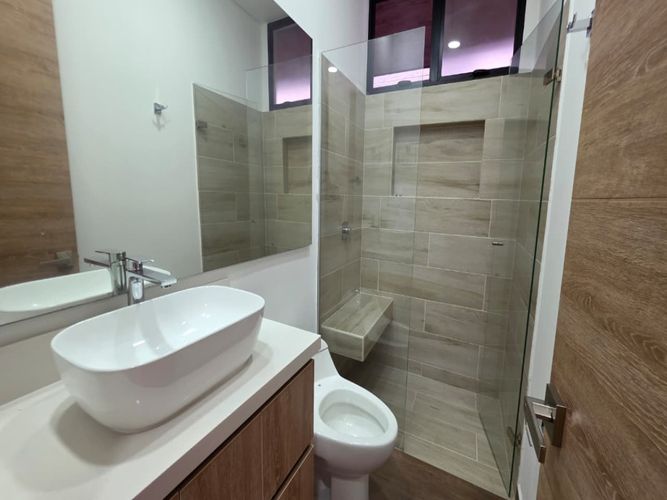 Apartamento de 3 alcobas en venta en Loma Del Escobero, Envigado, 163 m² · foto 19 de 20