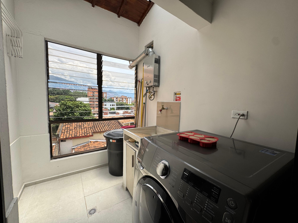 Apartamento en venta en Laureles, Medellín · foto 13 de 20