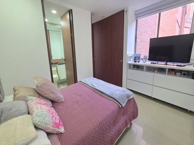 Apartamento de 3 alcobas en venta en Belén, Medellín, 140 m² · foto 16 de 19