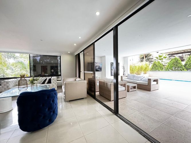 Casa de 4 alcobas en venta en Los Balsos, Medellín, 476 m² · foto 6 de 24