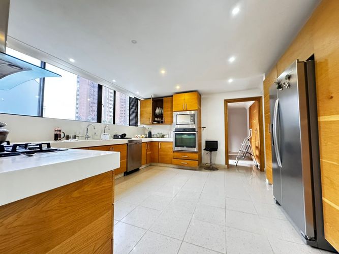 Casa de 4 alcobas en venta en Los Balsos, Medellín, 476 m² · foto 17 de 24