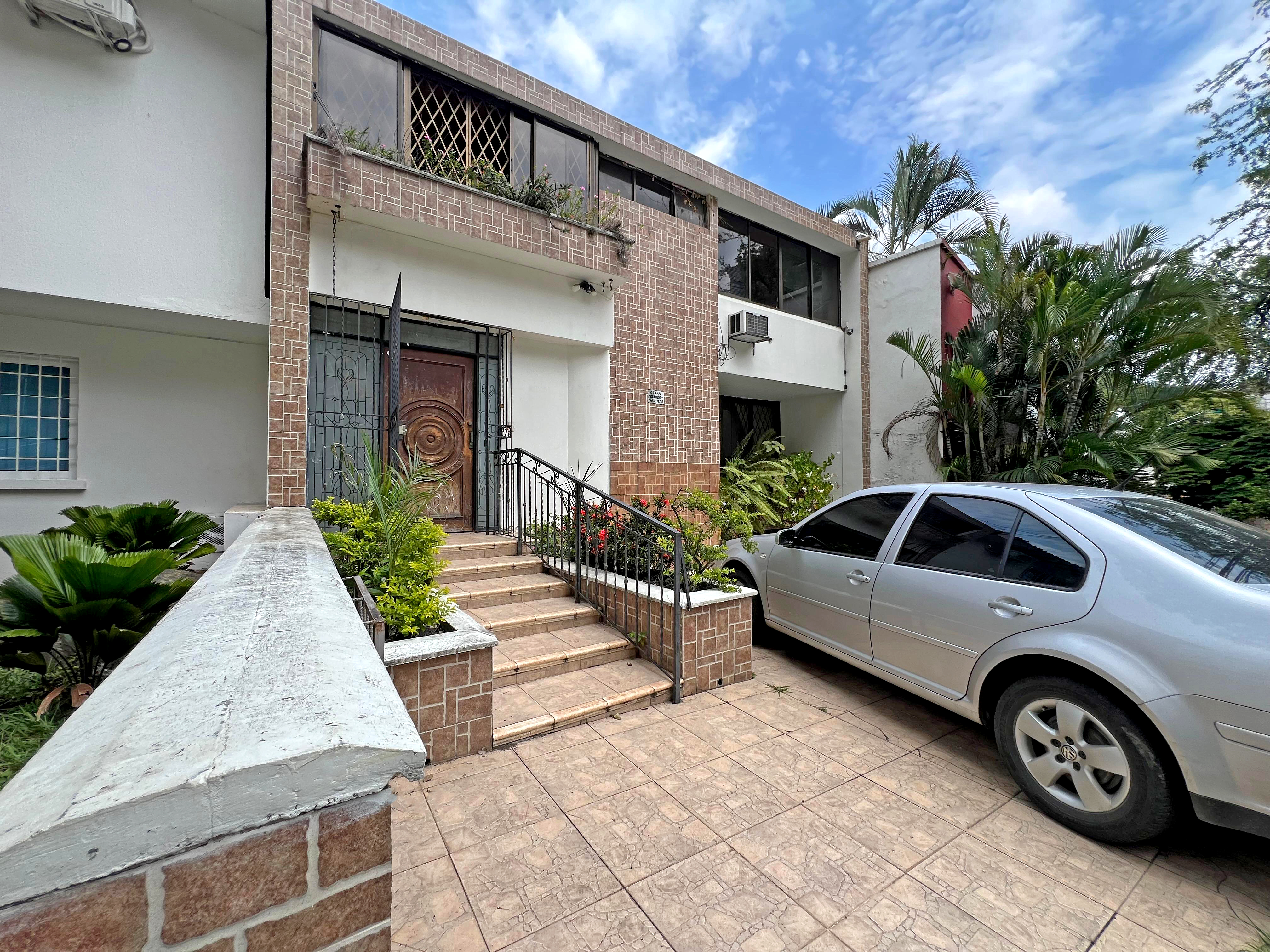 Casa en Venta en Bellavista, Cali