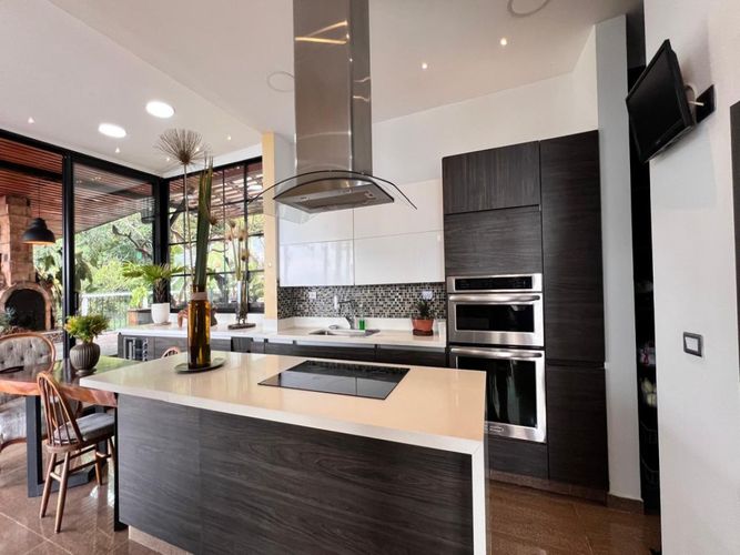 Casa de 3 alcobas en venta en Los Balsos, Medellín, 450 m² · foto 11 de 21