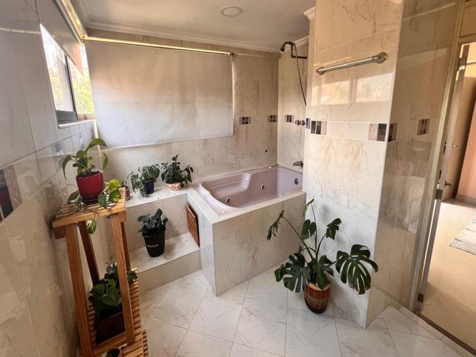 Apartamento de 4 alcobas en venta en El Poblado, Medellín, 265 m² · foto 19 de 20