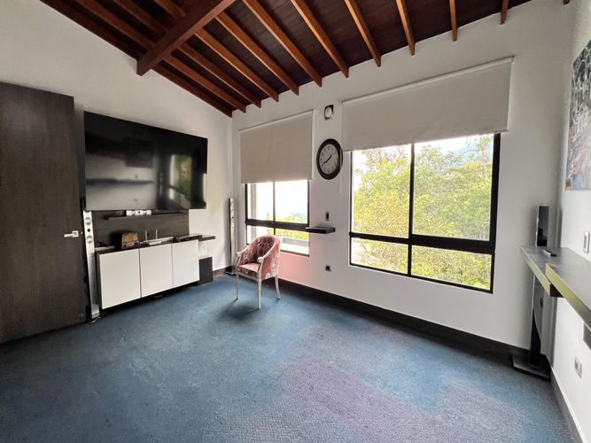 Casa de 3 alcobas en venta en Los Balsos, Medellín, 450 m² · foto 21 de 21