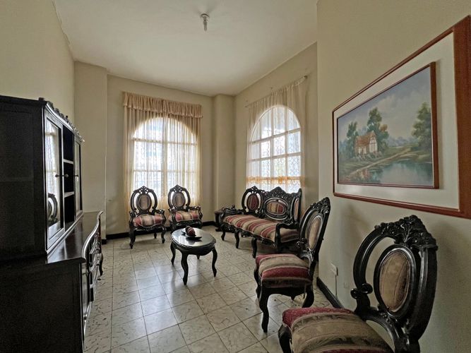 Casa en venta en El Cedro, Cali · foto 10 de 19