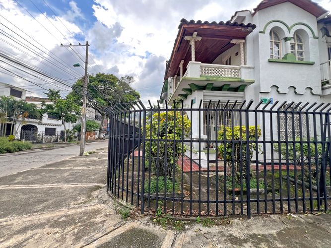 Casa en venta en El Cedro, Cali · foto 18 de 19