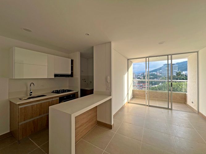 Apartamento en venta en La Flora, Cali · foto 2 de 14