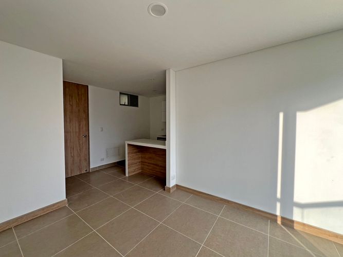 Apartamento en venta en La Flora, Cali · foto 5 de 14