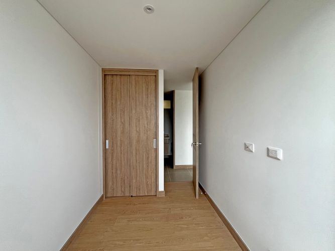 Apartamento en venta en La Flora, Cali · foto 8 de 14