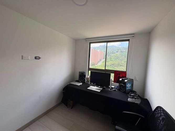 Apartamento de 3 alcobas en venta en Mayorca, Sabaneta, 85 m² · foto 13 de 24