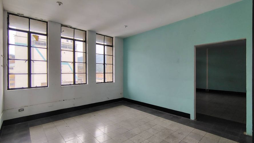 Edificio en venta en San Diego, Medellín, 2630 m² · foto 20 de 24