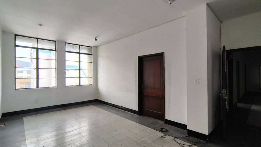 Edificio en venta en San Diego, Medellín, 2630 m² · foto 21 de 24
