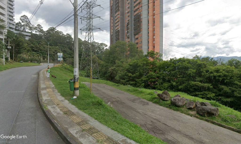 Image 2 du bien annoncé à Medellín