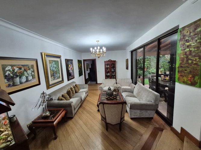 Casa de 4 alcobas en venta en El Diamante No. 2, Medellín, 318 m² · foto 20 de 24