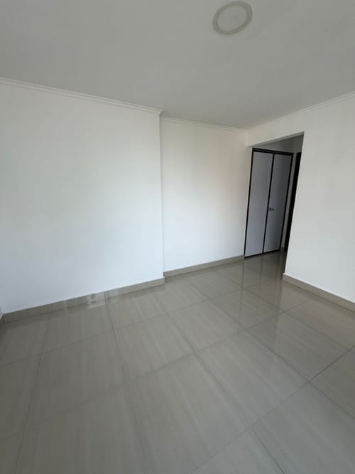 Apartamento en venta en Patio Bonito, Medellín · foto 13 de 16