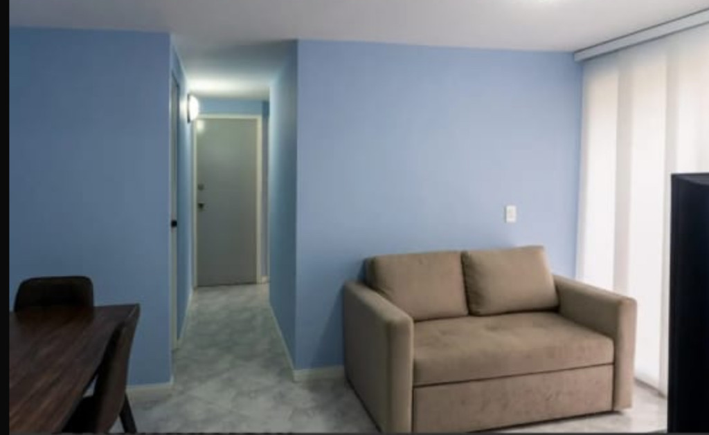 Apartamento en venta en El Poblado, Medellín · foto 8 de 13