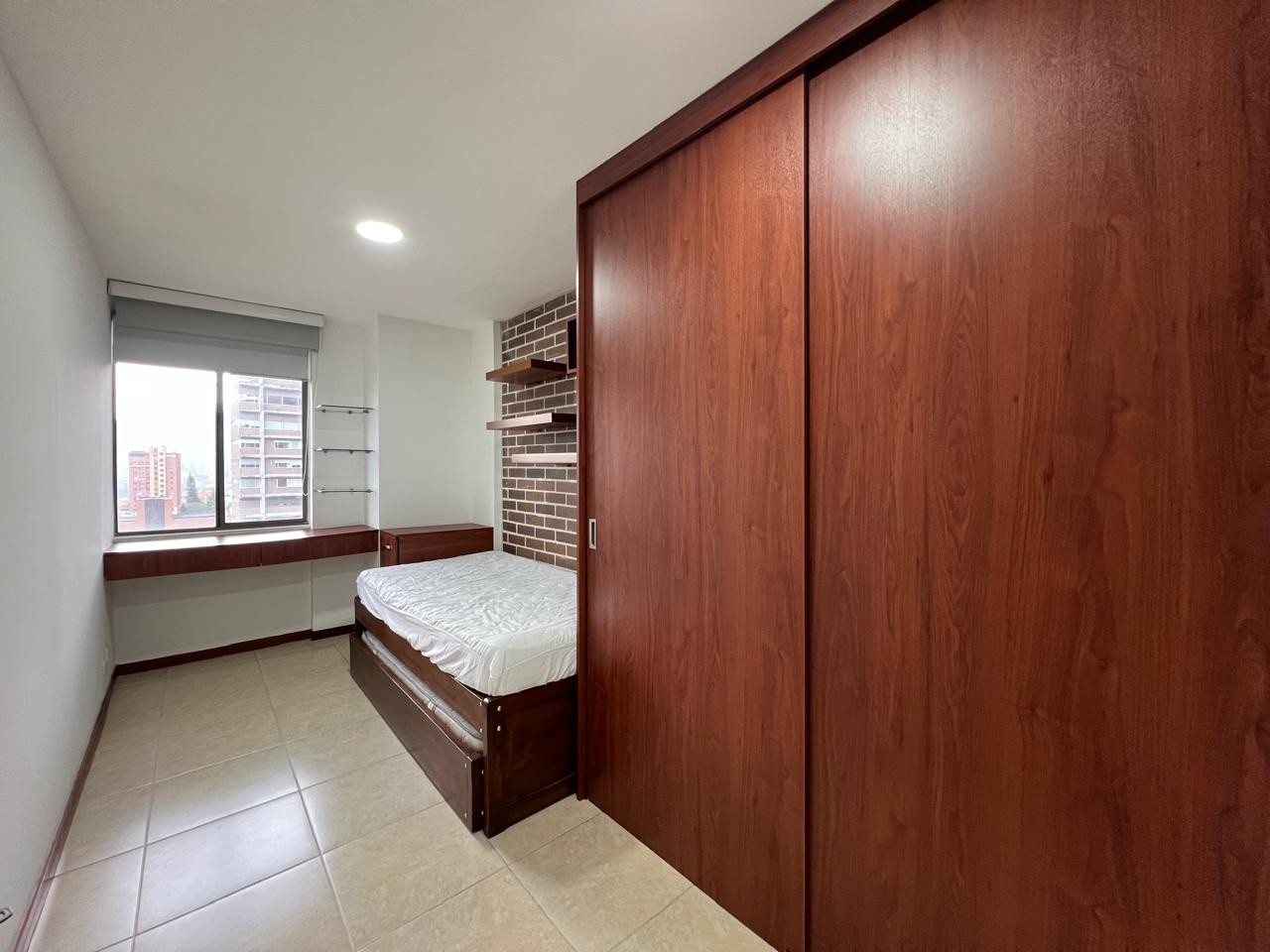 Apartamento en arriendo en El Poblado, Medellín · foto 7 de 13