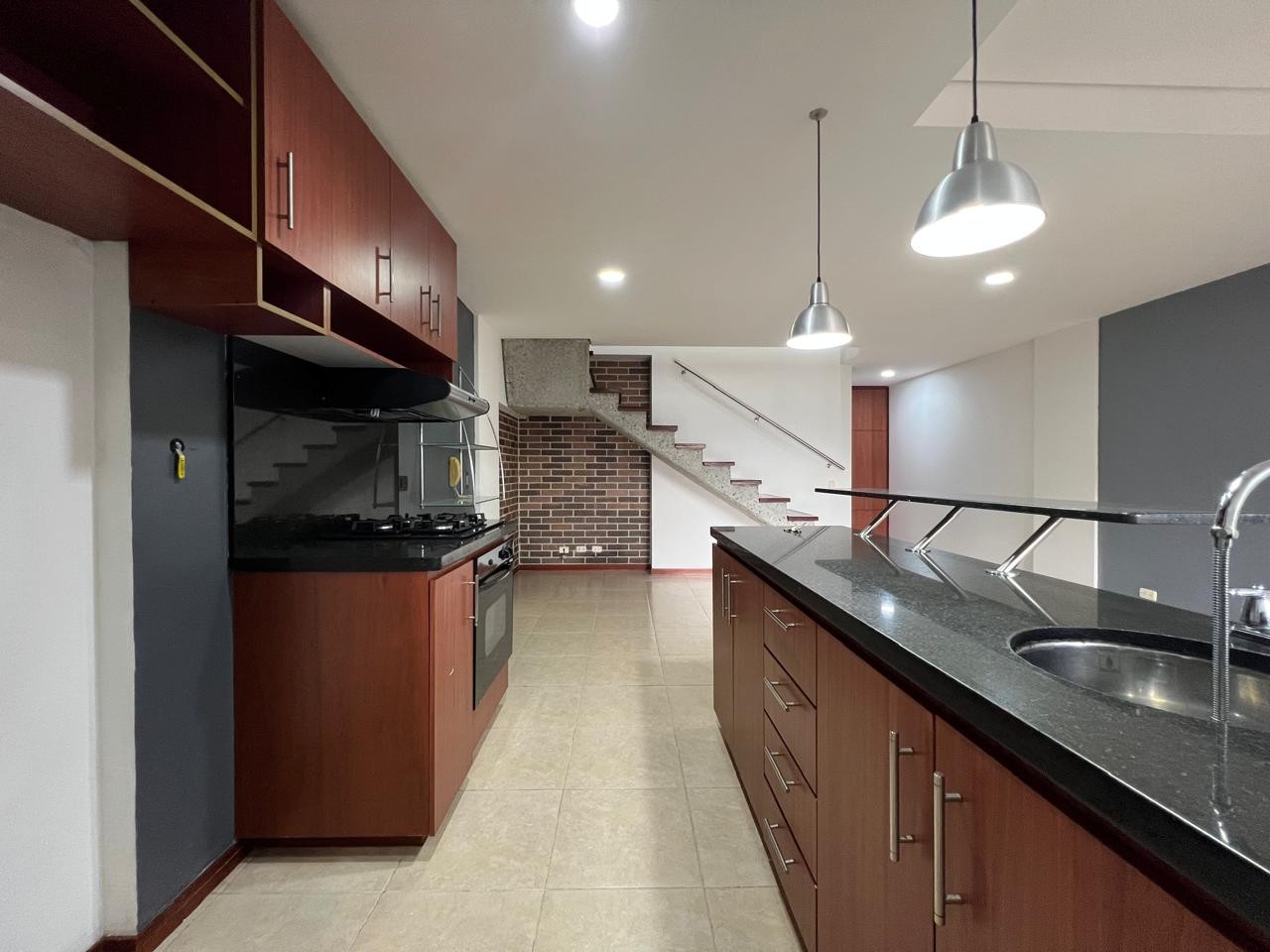 Apartamento en arriendo en El Poblado, Medellín · foto 5 de 13
