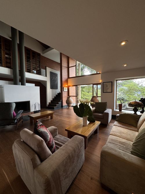 Casa de 5 alcobas en venta en El Poblado, Medellín, 750 m² · foto 6 de 18
