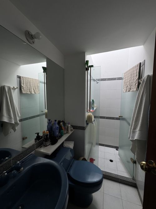 Casa de 5 alcobas en venta en El Poblado, Medellín, 750 m² · foto 10 de 18