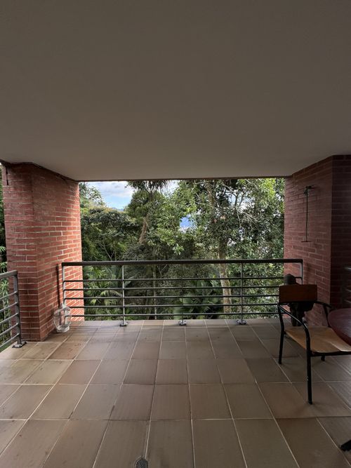Casa de 5 alcobas en venta en El Poblado, Medellín, 750 m² · foto 11 de 18